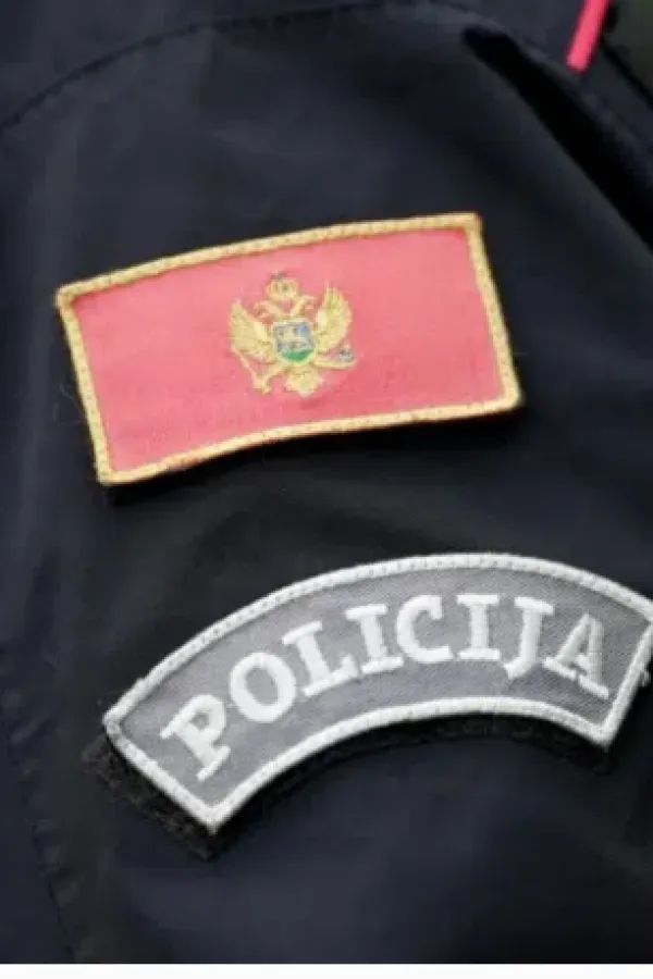 Krivične prijave protiv dvije&nbsp;službenice&nbsp;MUP-a&nbsp;i jednog policajca zbog zloupotrebe položaja