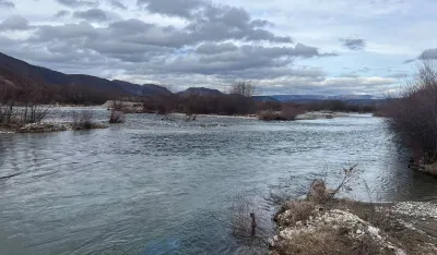 Девастирано корито Лима