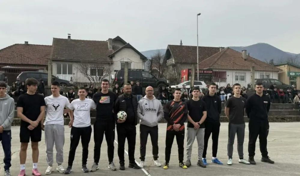 Beranski gimnazijalci organizovali humanitarni turnir za liječelj dječaka Vjekoslava Ivanović: Prikupili 817 eura