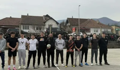 Beranski gimnazijalci organizovali humanitarni turnir za liječelj dječaka Vjekoslava Ivanović: Prikupili 817 eura