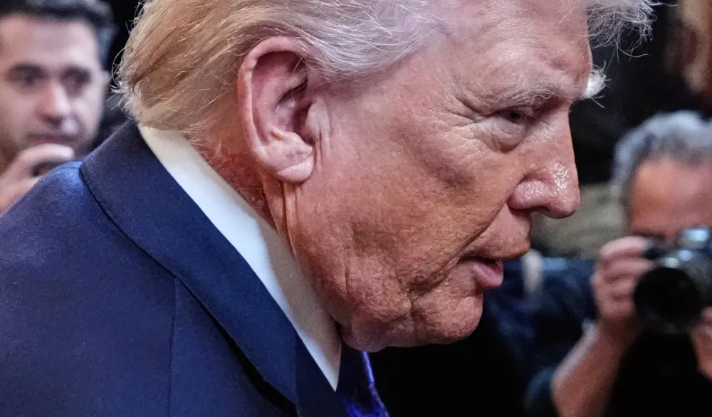 Djevojčica optužila Trampa za seksualno zlostavljanje i otkrila gnusne detalje: Objavljeni nestali fajlovi