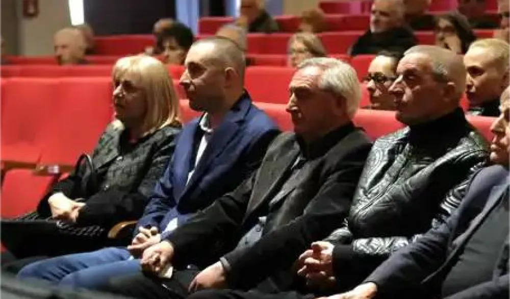 Porodica legendarnog Rada