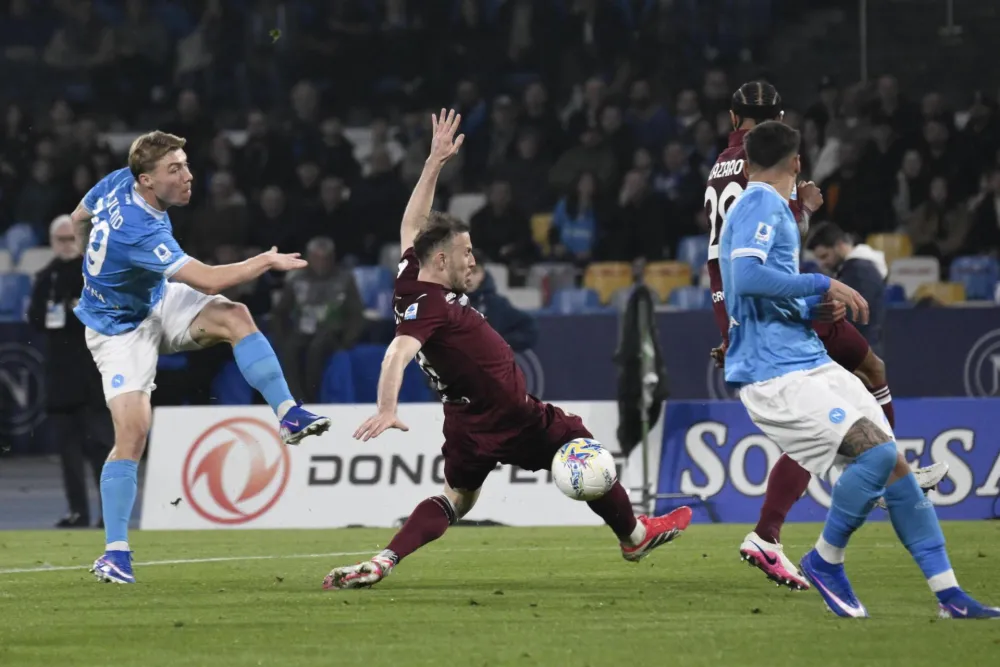 Tri boda na kontu Napolitanaca