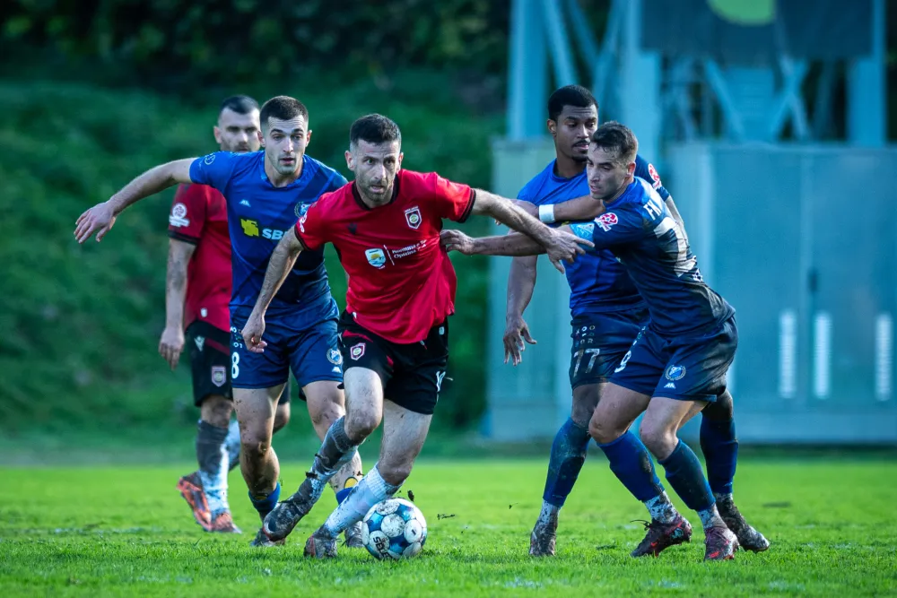 Dečić domaćin Petrovcu