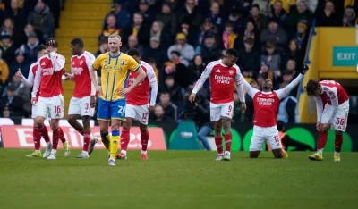 Ebereči Eze odveo Arsenal među osam