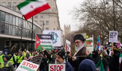 Hiljade demonstranata u Londonu protiv rata SAD i Izraela protiv Irana