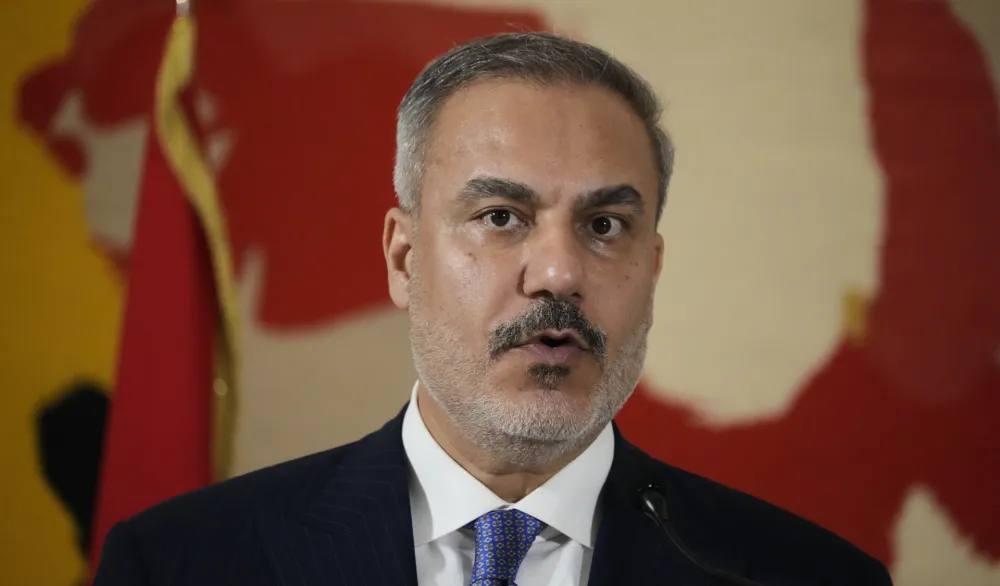 Fidan upozorio Teheran da ne gađa Tursku