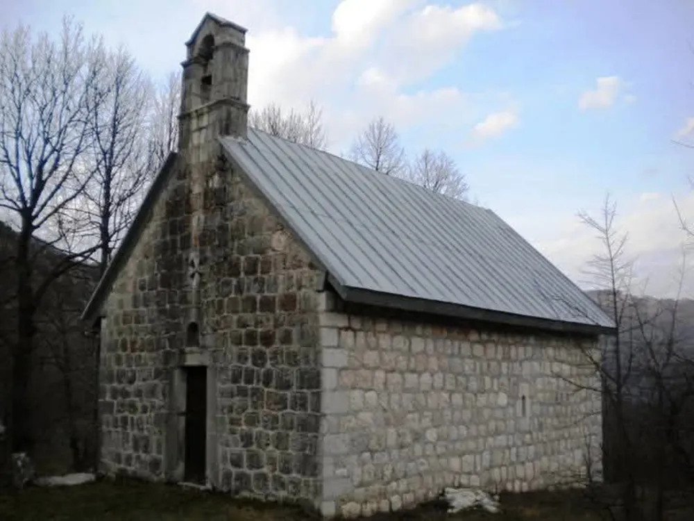 (FOTO) Ručni krst savinskog arhimandrita u Drobnjaku