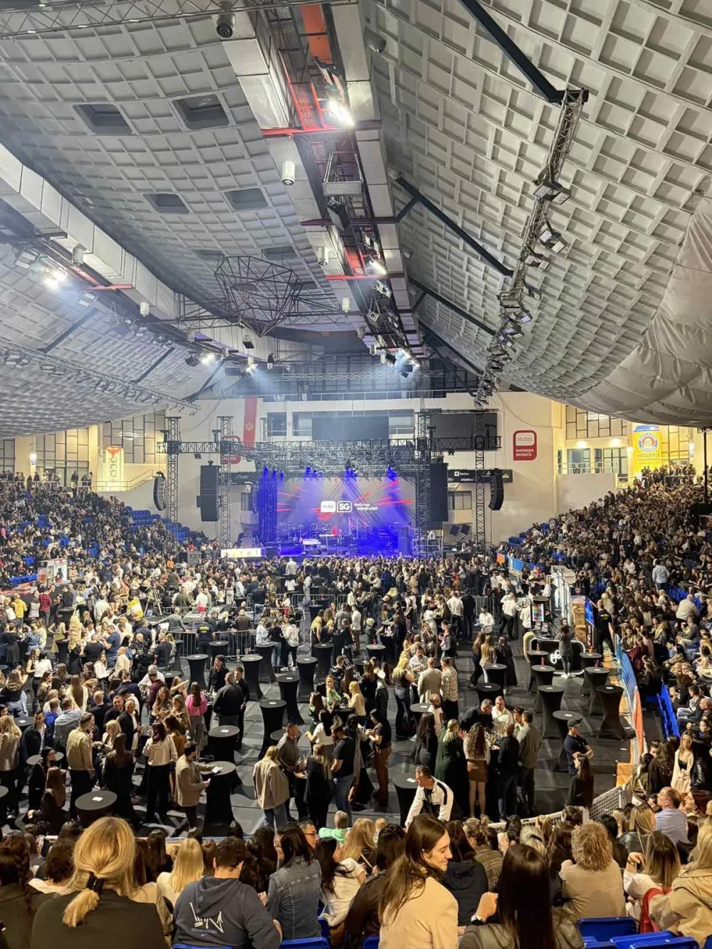 Pejović i Matić nastupali u prepunoj Mtel dvorani "Morača