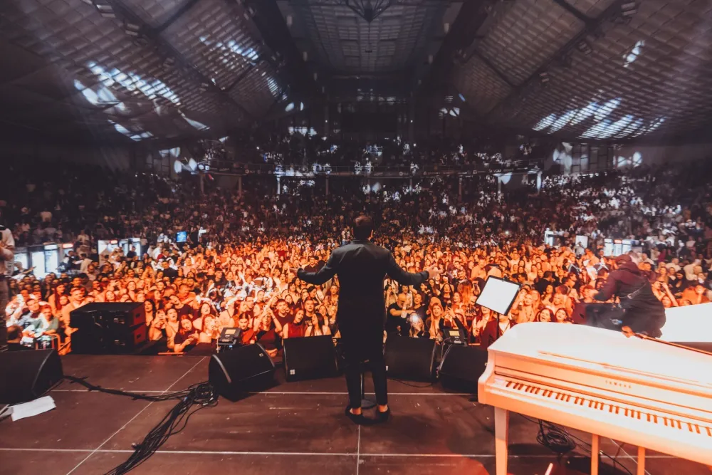 Sa&scaron;a Matić i Aco Pejović upriličili zajednički koncert u prepunoj MTEL dvorani "Morača"