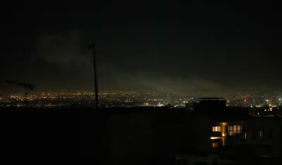 Teheran: Stanovnici upozoreni da ne izlaze iz kuća, opasna kiša može izazvati hemijske opekotine