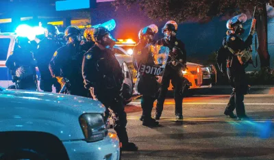 Norve&scaron;ka policija: Napad na američku ambasadu u Oslu je možda povezan s krizom na Bliskom istoku