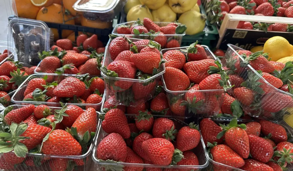 Kilogram jagoda deset eura