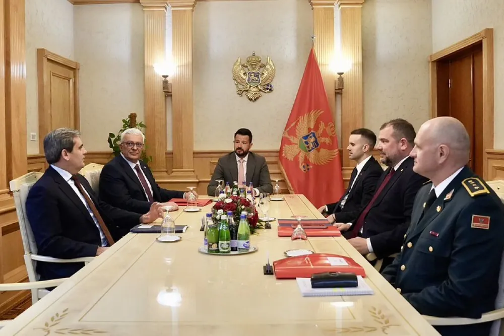 U toku sjednica Savjeta za odbranu i bezbjednost, prisustvuje i Spajić