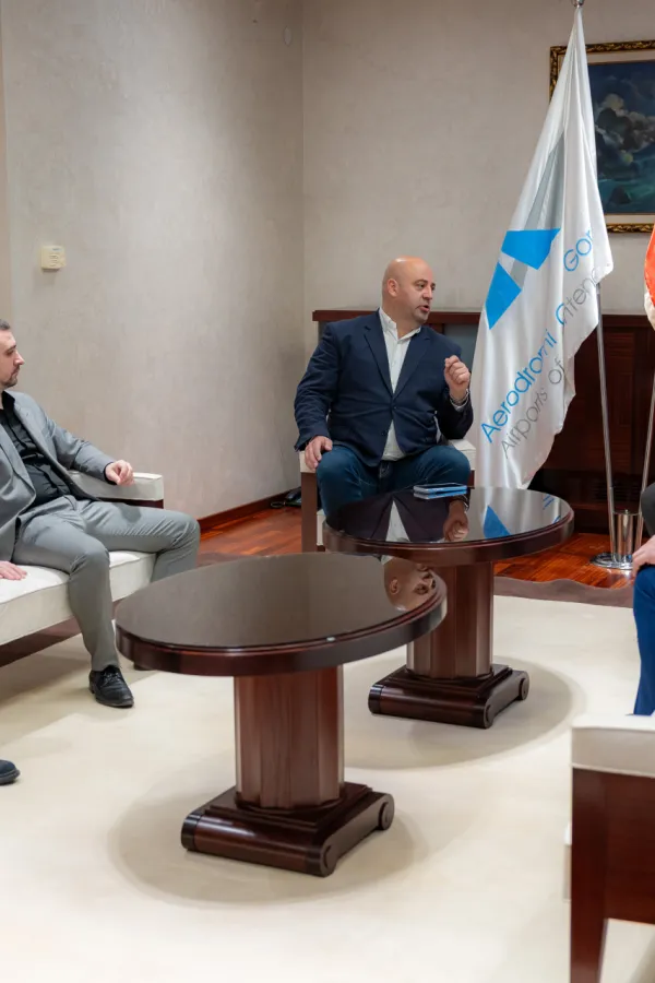 Radulović: Aerodromi spremni za ljetnju sezonu, Crna Gora povezana sa nikad vi&scaron;e destinacija