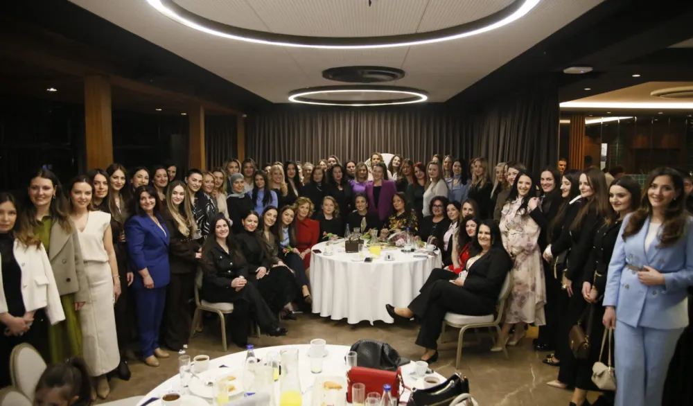 Supruga predsjednika BS priredila iftar za članice Foruma žena BS