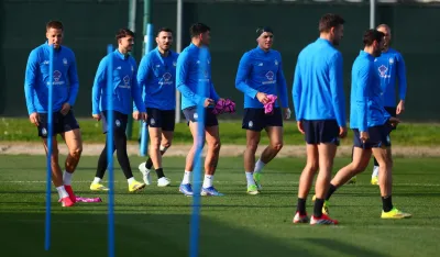 Фудбалери Аталанте на јучерашњем тренингу