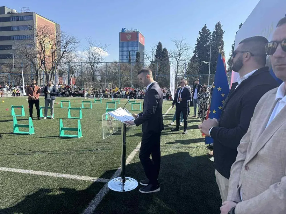 Premijer pozdravio prisutne