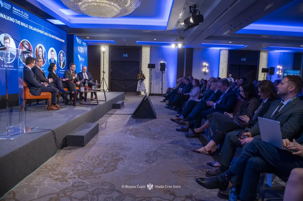 Zenović u Budimpe&scaron;ti: EU kao zajednica vrijednosti i pravila nema alternativu