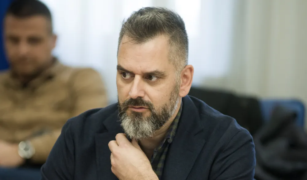 Vuković: Ako Vlada ne smanji akcize na gorivo, doći će do galopirajuće inflacije