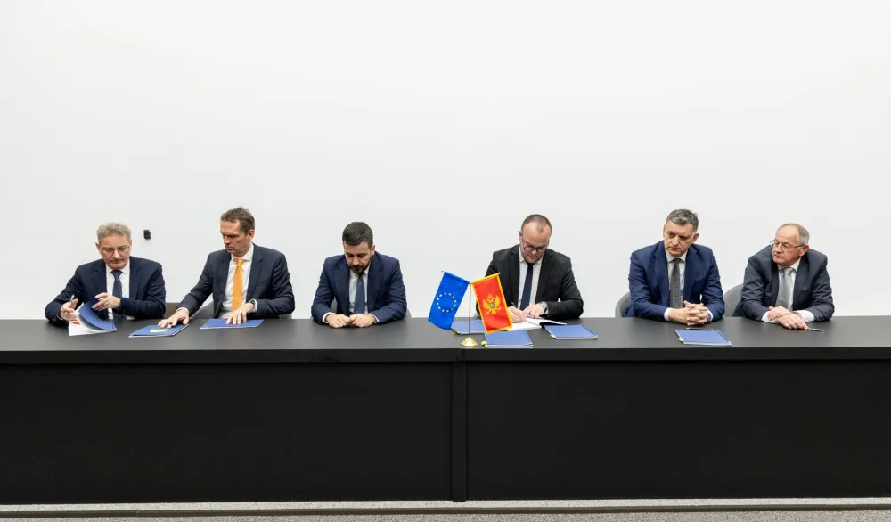 Bespovratna sredstva Kotoru i Tivtu: Za vodovodnu i kanalizacionu infrastrukturu 12,4 miliona eura