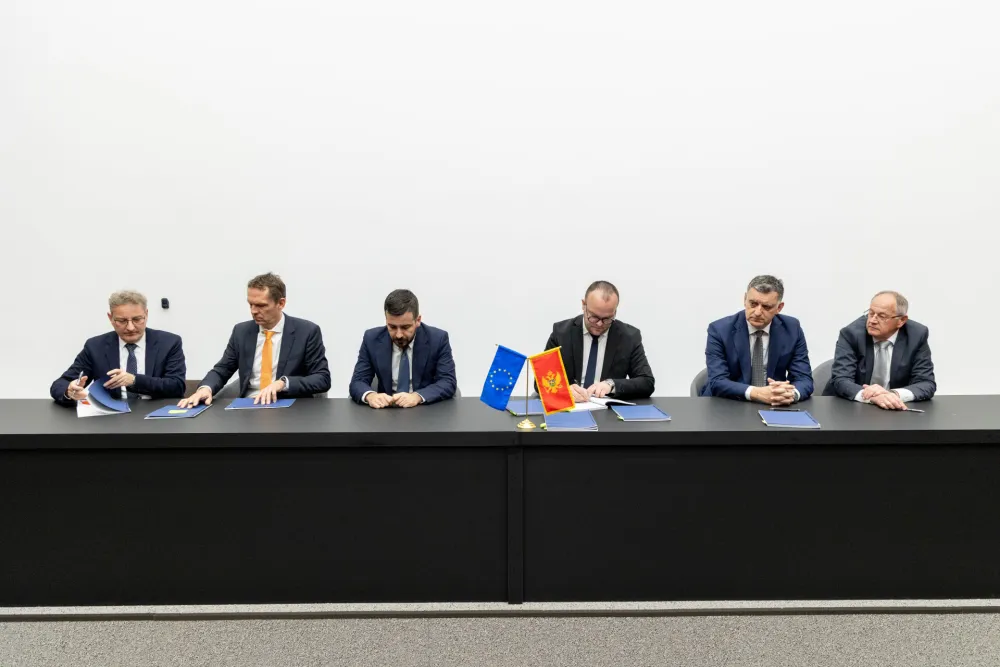 Bespovratna sredstva Kotoru i Tivtu: Za vodovodnu i kanalizacionu infrastrukturu 12,4 miliona eura