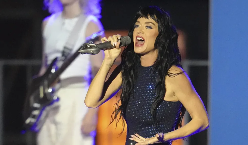 Kejti Peri izgubila spor protiv Kejti Peri