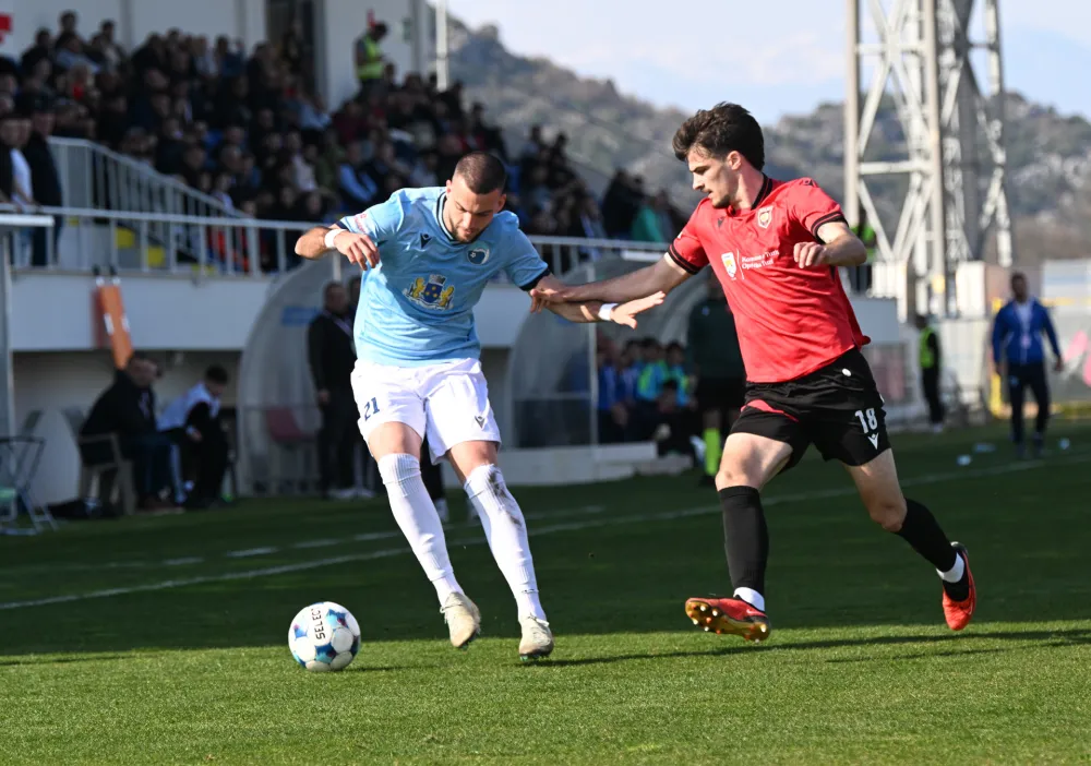 Strijelac: Nemanja Carević