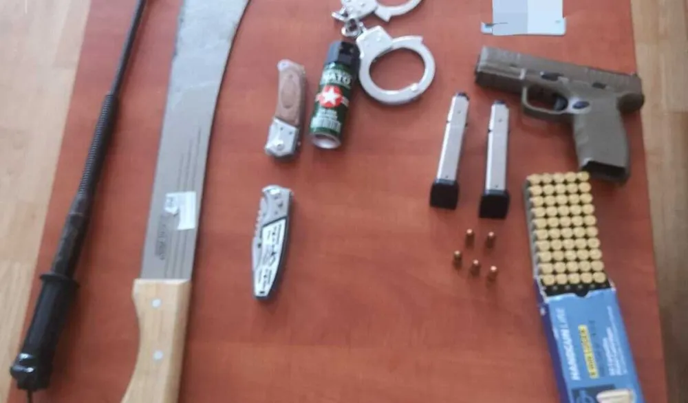 Na sjeveru oduzeti vatreno oružje,&nbsp;municija, sredstva za vezivanje, mačeta