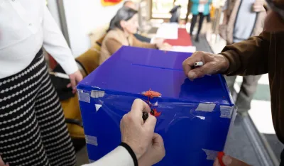 Izborna reforma zarobljena u proceduri