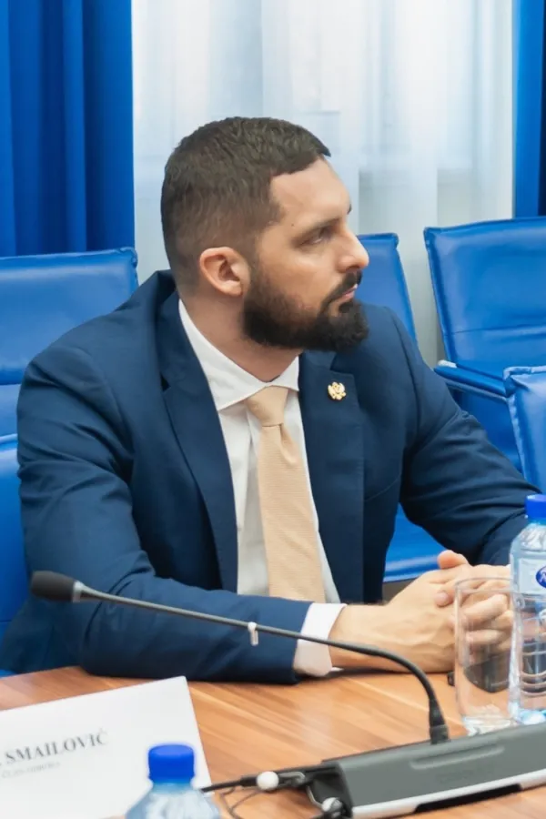 Leković: Đukanović kukavički pobjegao sa Anketnog odbora