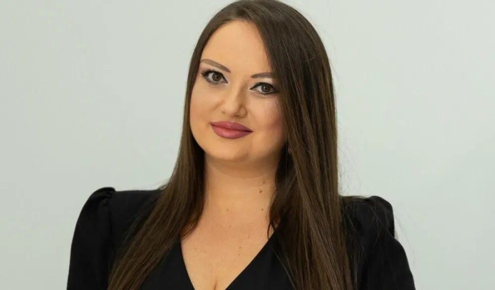 Minić osudila napade na poslanicu Marković: Zloupotreba slobode govora vodi ka promociji nasilja