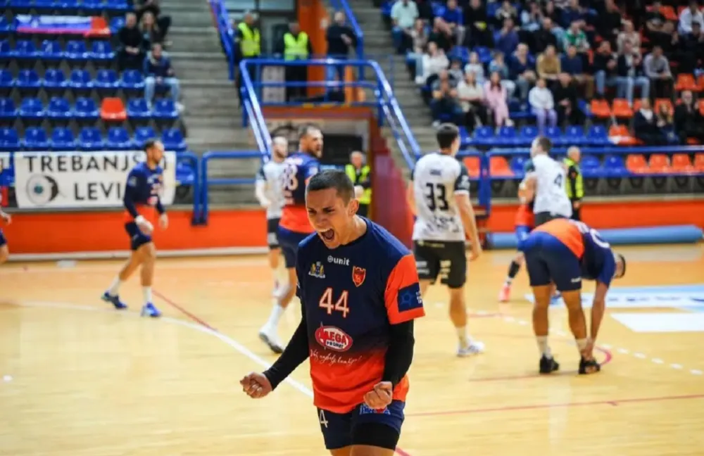 Vladan Lončar 18 puta pogodio mrežu Zabjela