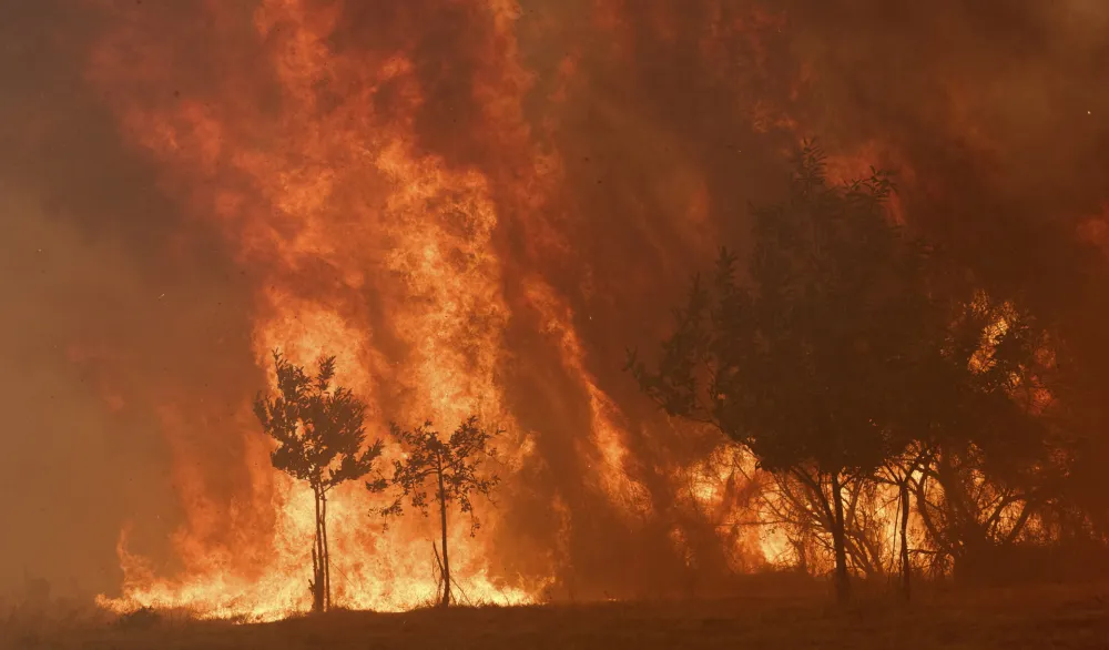 MUP: Građani nemarom izazivaju požare, o spaljivanju otpada obavijestiti lokalnu službu