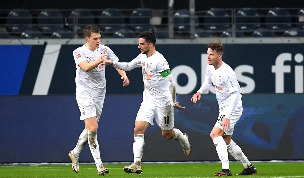 Tri boda za Borusiju