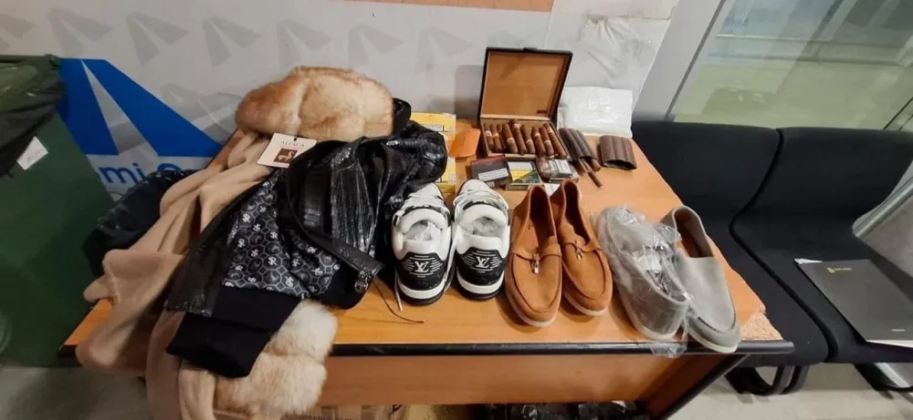 Roba zaplijenjena na aerodromu