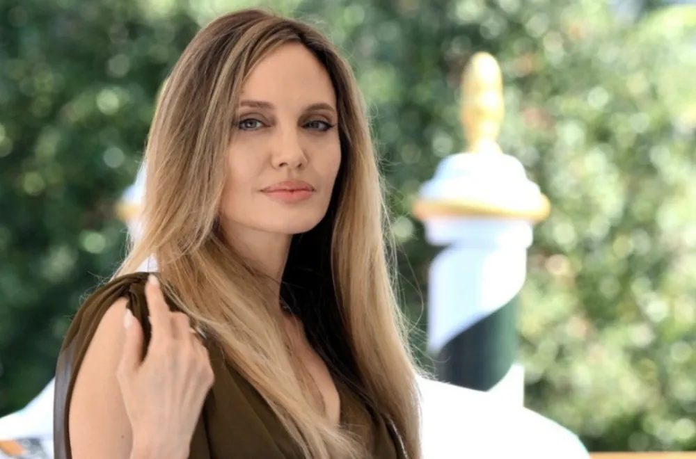 Anđelina Džoli u novom filmu "Couture": Lična priča i ženska perspektiva u svijetu visoke mode&nbsp;