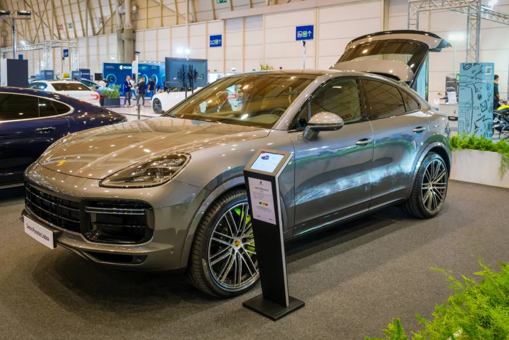 Porsche Cayenne S Electric stiže do kraja godine, najavljene impresivne performanse