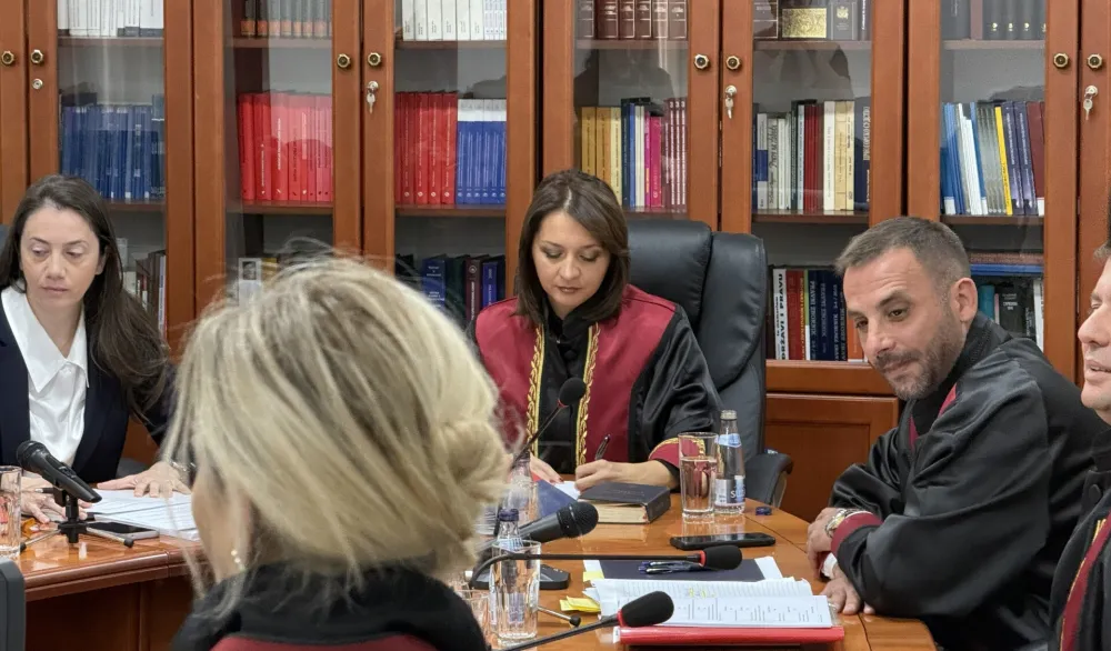 Sudije glasale 3:3, sporazum sa Emiratima ostaje na snazi