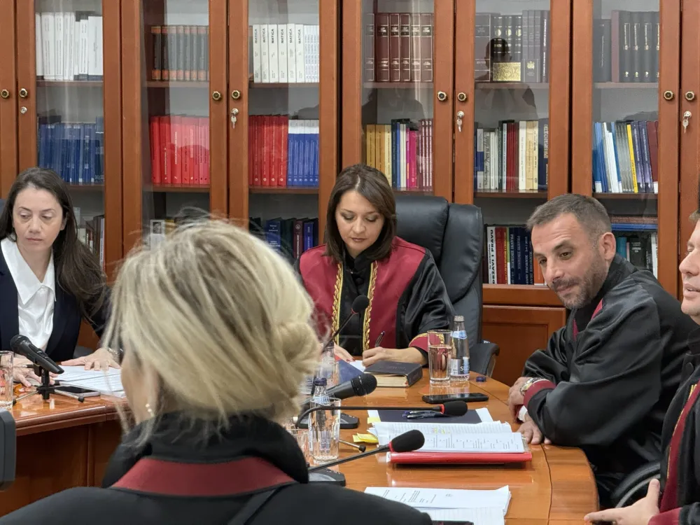 Sudije glasale 3:3, sporazum sa Emiratima ostaje na snazi