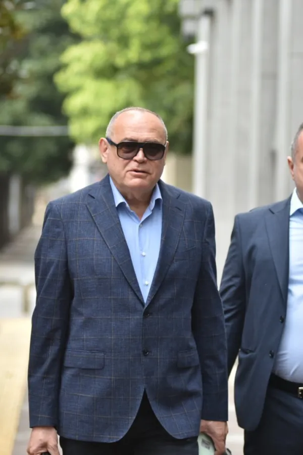 (VIDEO) Simović pred sudom: Korigovao bih samo tro&scaron;kove boravka moje žene