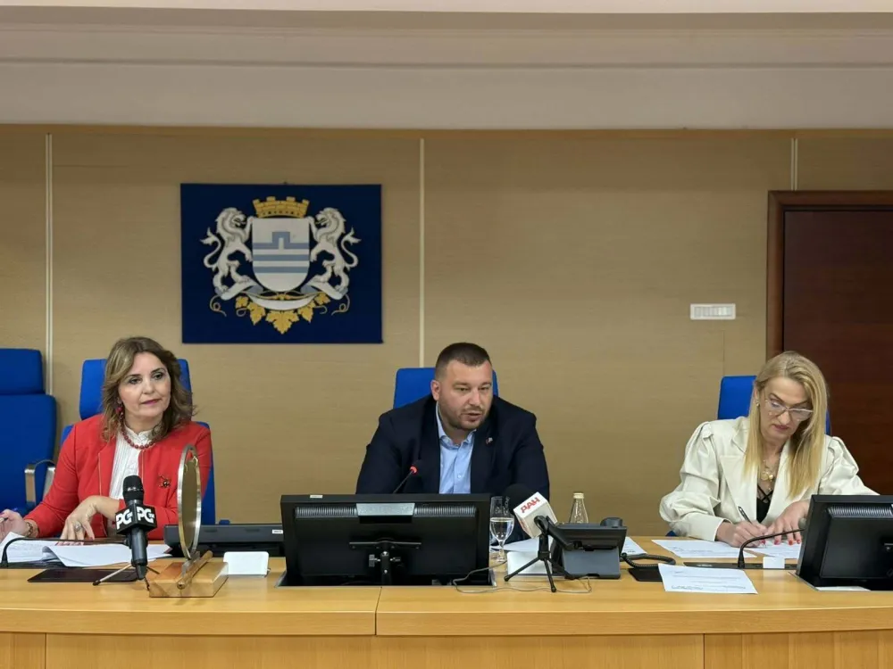 Članovi odbora 