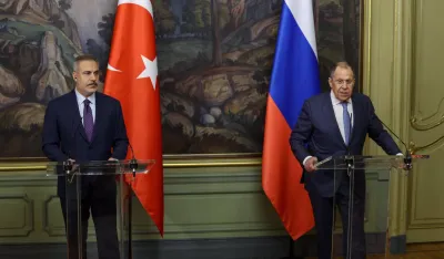 Fidan-Lavrov: Turska spremna da bude domaćin novog kruga pregovora