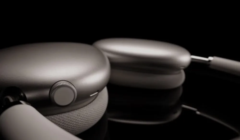 Apple predstavio slu&scaron;alice AirPods Max 2
