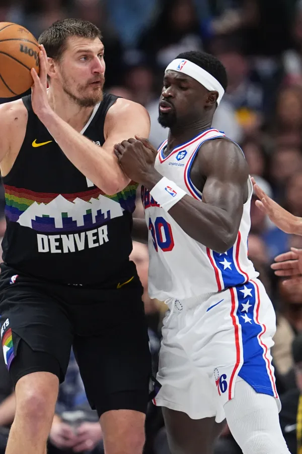 Jokić na meču sa Filadelfijom