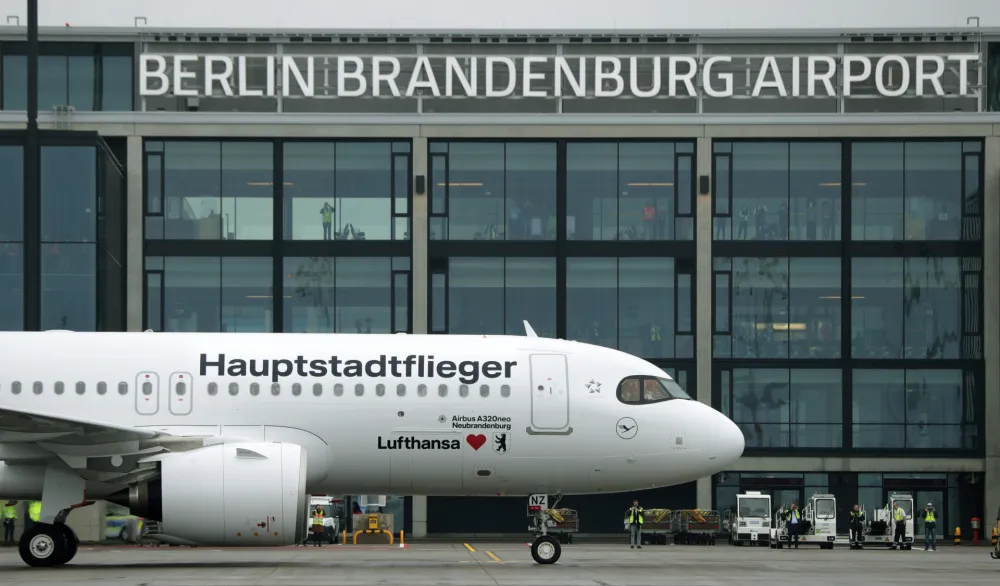 &Scaron;trajk blokirao njemački aerodrom Berlin Brandenburg,&nbsp;parali&scaron;e i javni prevoz u Minhenu