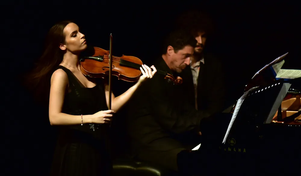 Putovanje kroz vrijeme i unutra&scaron;nji prostor muzike