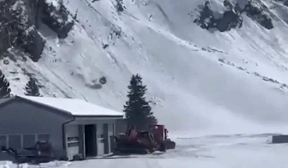 (VIDEO) Pala gondola u &scaron;vajcarskom skijali&scaron;tu Engelberg, jedna osoba poginula