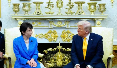 (VIDEO) Tramp &scaron;okirao japansku premijerku: Za&scaron;to mi niste rekli za Perl Harbor?