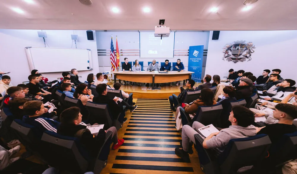 Govorili Ra&scaron;id Sulajmon, Jogi Ferel i Džuvan Morgan